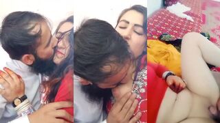 Hot Paki bhabhi's boobs enjoyed and pussy fucked viral