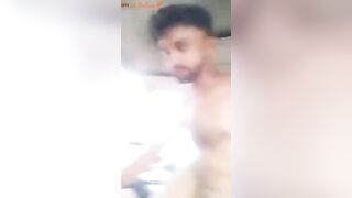 Desi Bihari lovers passionate sex inside autorickshaw
