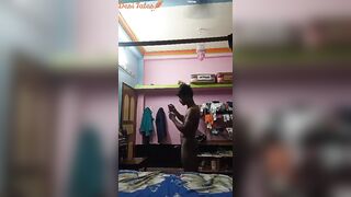 Boyfriend convinces exam-nervous Bengali college girl for sex